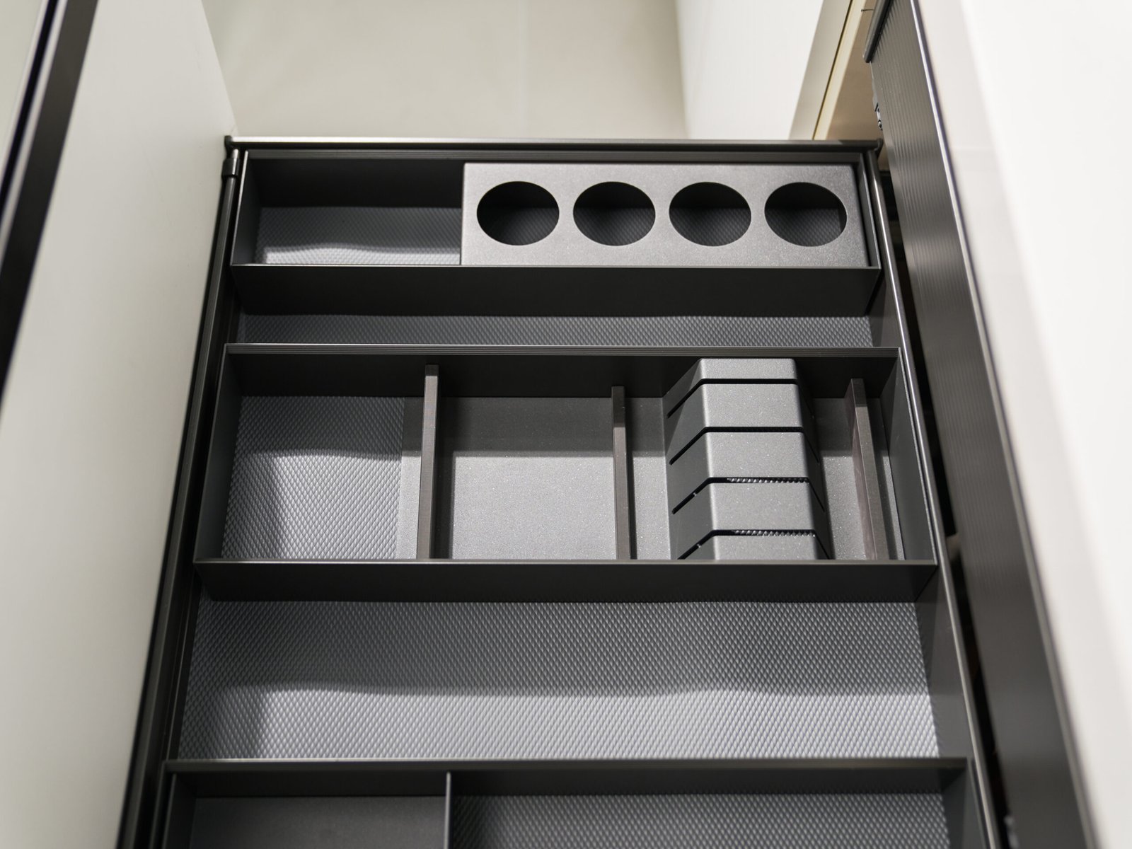 Home Eleganza Slim - Imagen 4